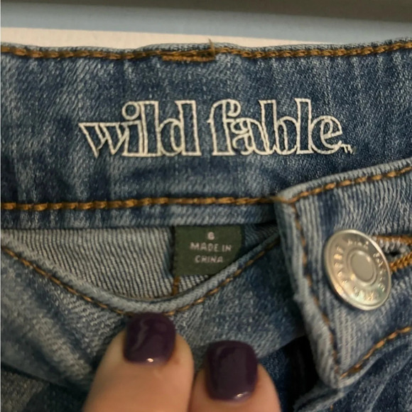 Hand painted Wild Fable Womens Jeans black and white flame design distressed 6 - Picture 3 of 5